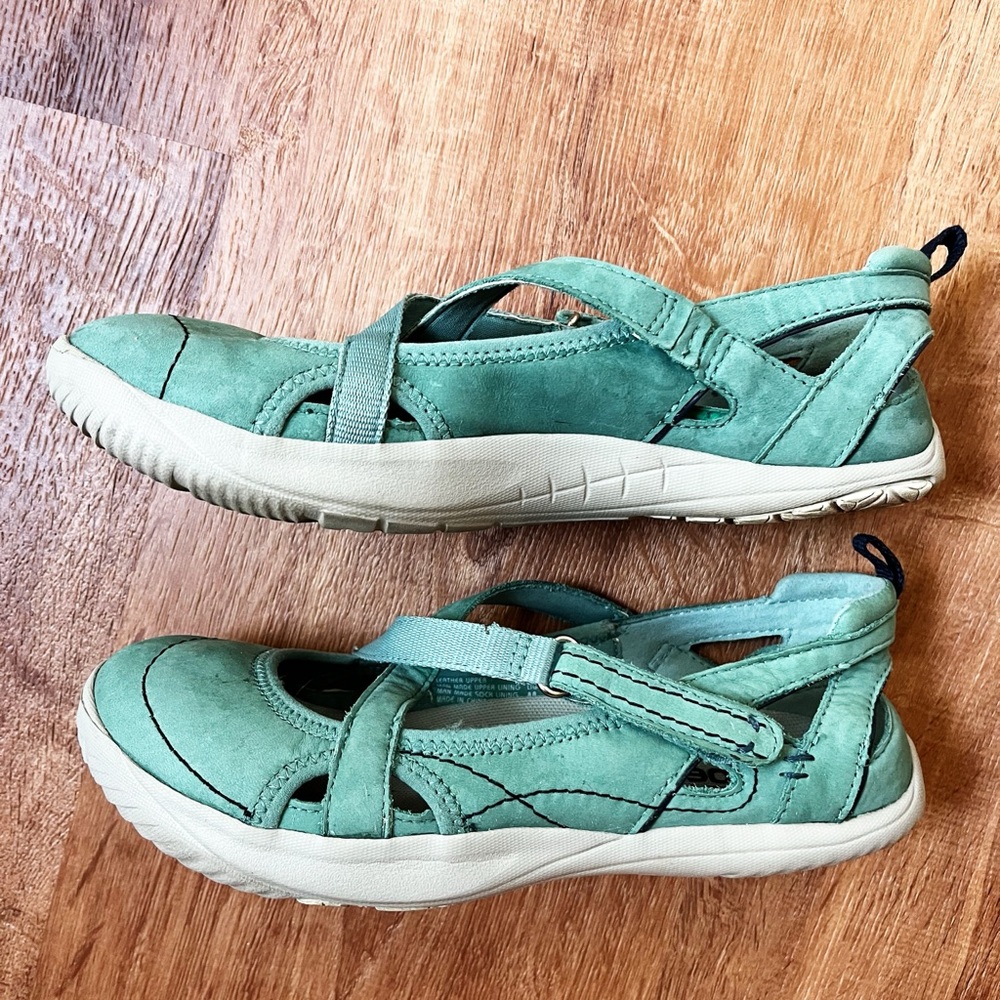 Kalso Earth Shoe Flats Size 8 M Leather Upper Light Teal Skid Free Negative Heel